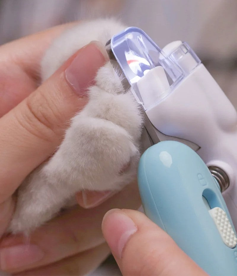 LED Safety Pet Nail Clipper