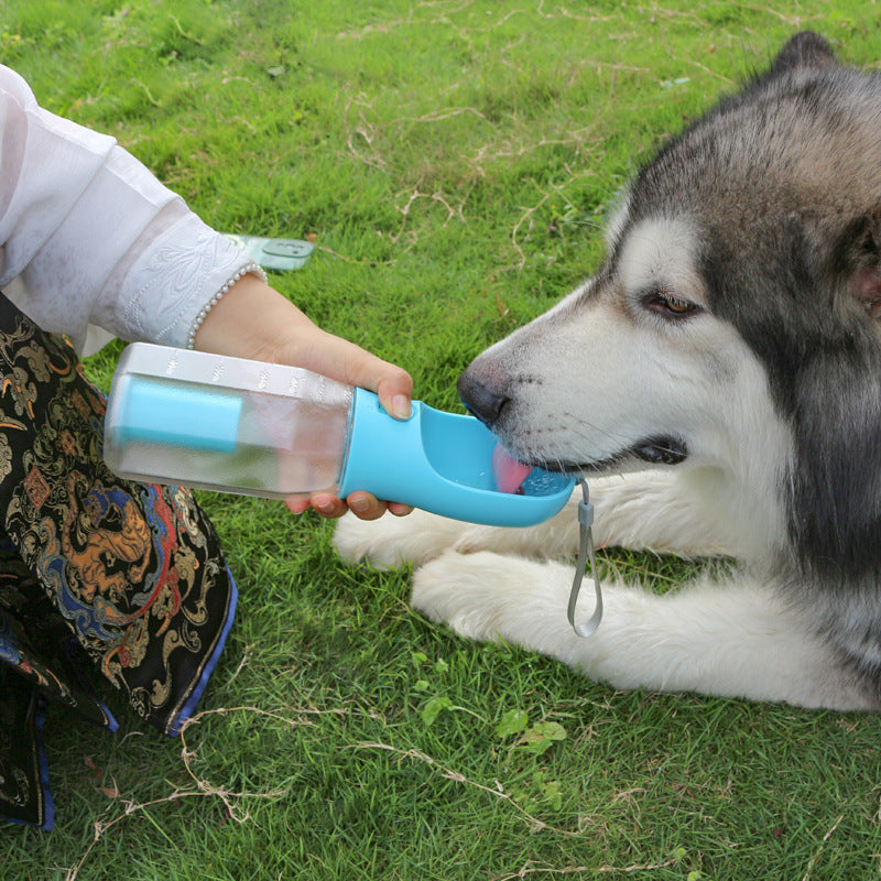 PawJoy™ AquaPaw Portable Dog Water Bottle